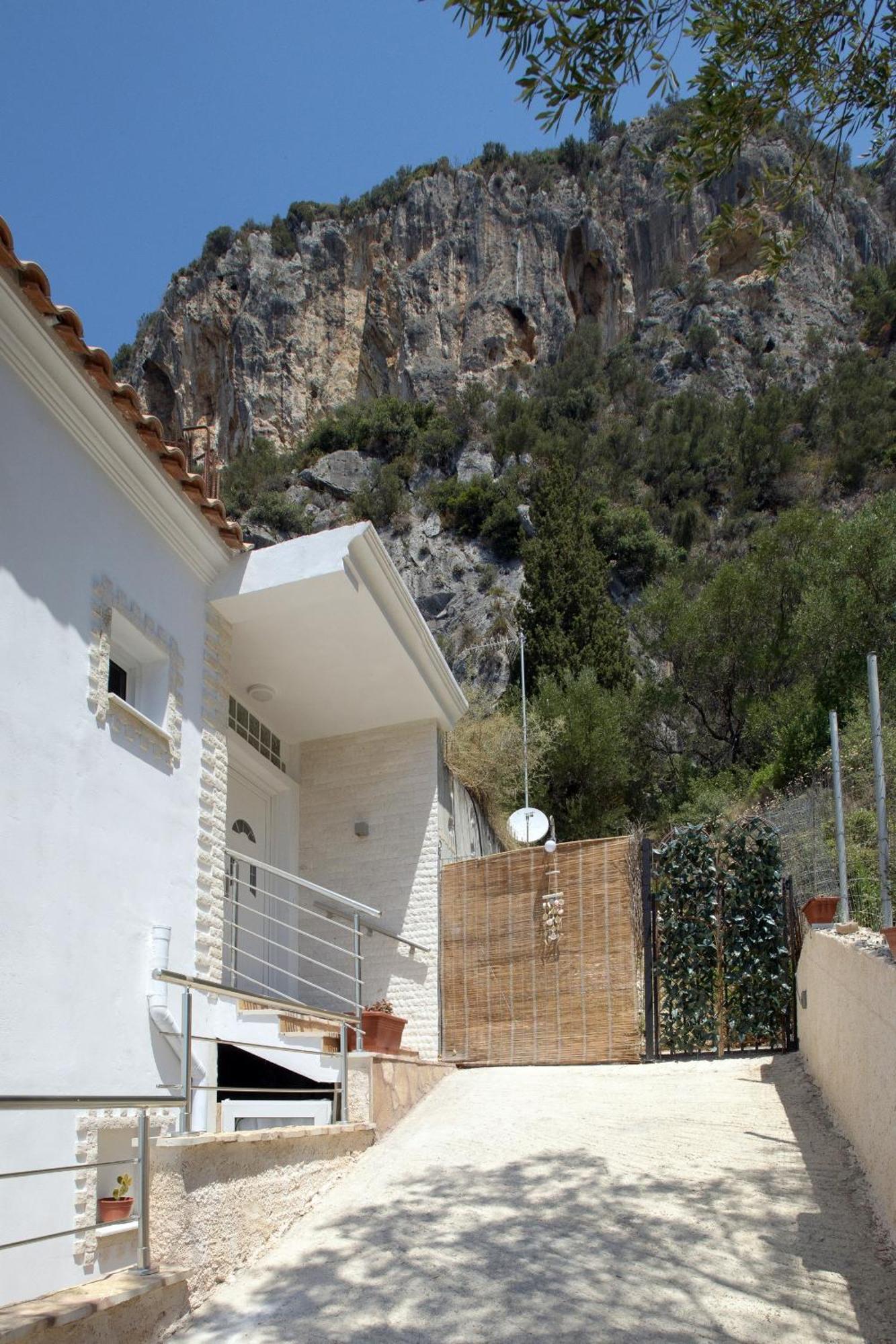 V&D Paleokastritsa Apartments Lákones 외부 사진